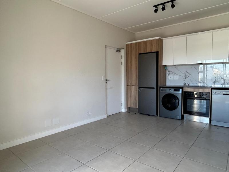 To Let 1 Bedroom Property for Rent in Sandown Western Cape
